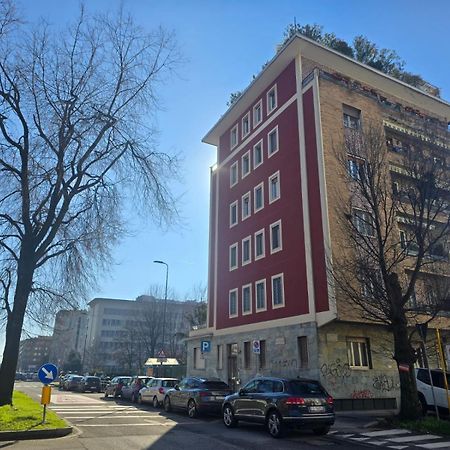 Tolstoi 83 Apartment Milano Eksteriør billede
